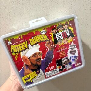 FGTeeV – Collectionable Chef Duddy Dinner - Filled with Surprises. NEW